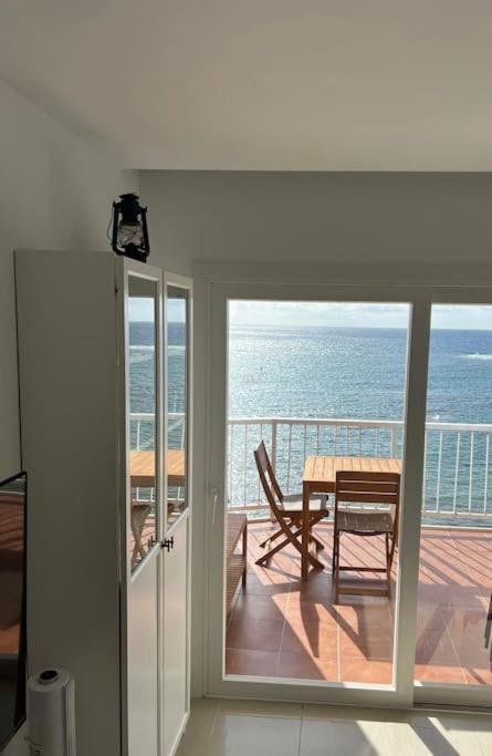 Apartamento Primera Linea Playa Las Palmas de Gran Canaria Exterior photo